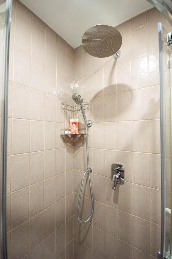 Kyiv Lesi 3 Studio Apartment Kültér fotó